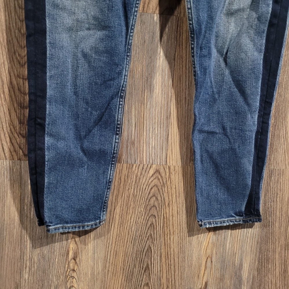 Silver Jeans Vintage Slim Straight Size 28 x 27 Medium Wash 2-Tone Denim - Picture 3 of 9